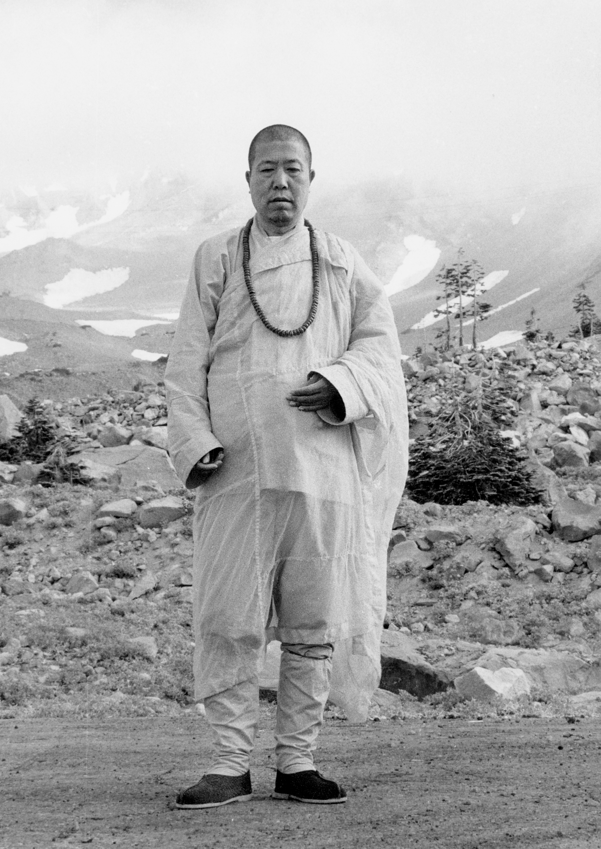 Ϻ׷˼ר2 - û ͷмIn Memory of the Venerable Master Hsuan Huan - Transformation of a Bodhisattva,